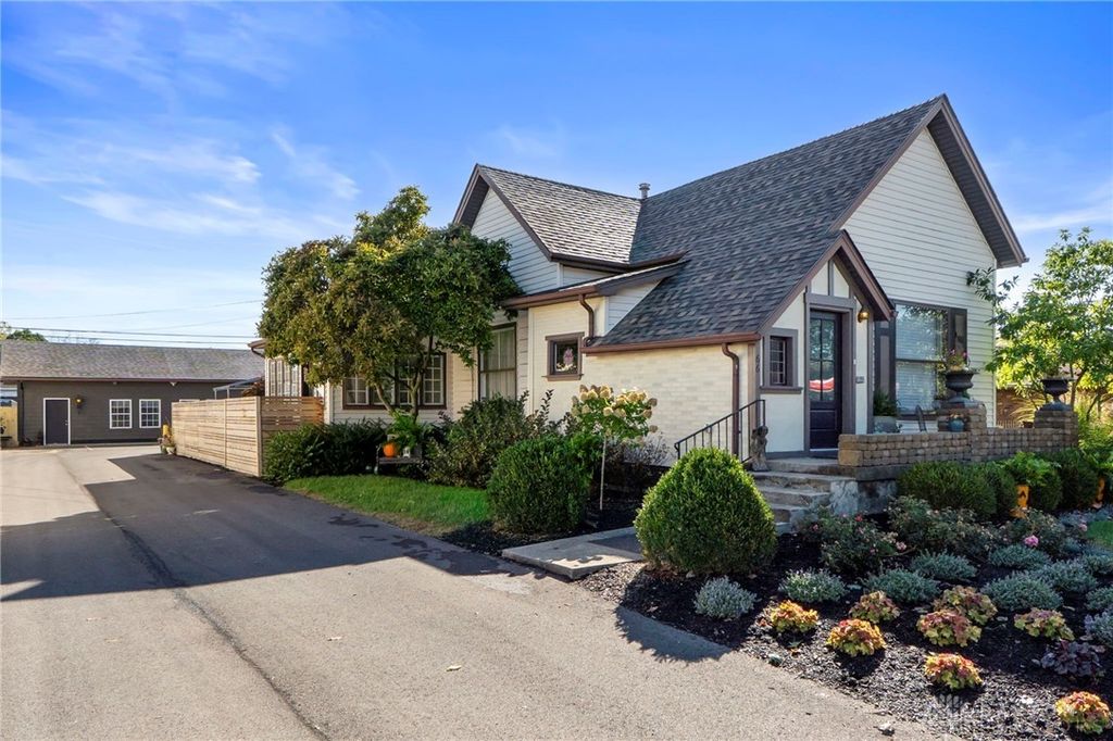 66 S Central Avenue, Fairborn, OH 45324