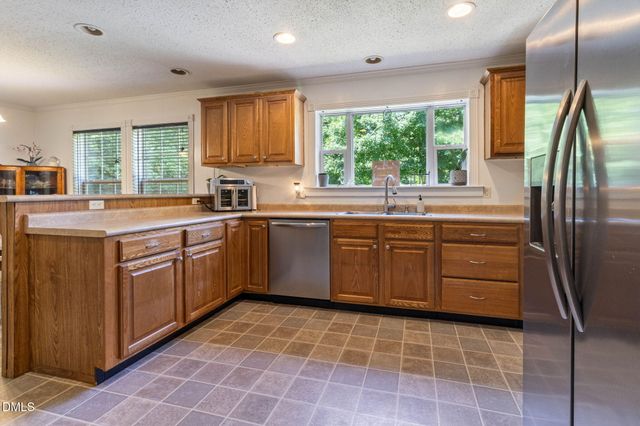 3286 Nc 54 Highway, Haw River, NC 27258