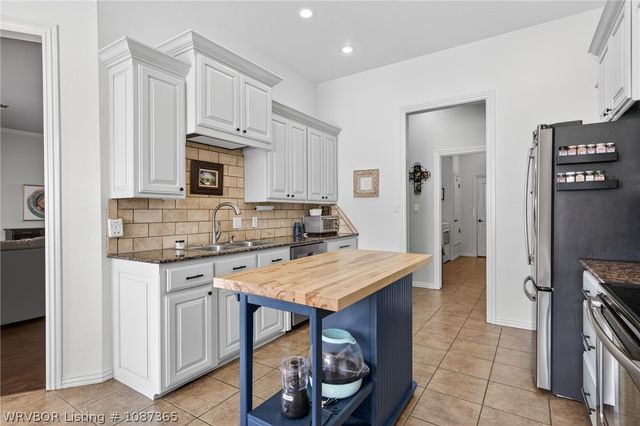 3725 Colfax Way, Greenwood, AR 72936