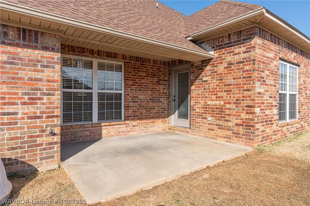 3725 Colfax Way, Greenwood, AR 72936