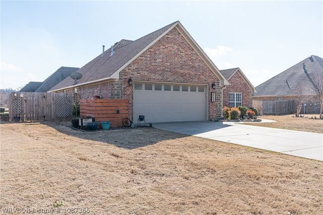 3725 Colfax Way, Greenwood, AR 72936