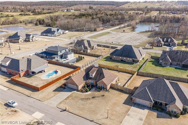 3725 Colfax Way, Greenwood, AR 72936