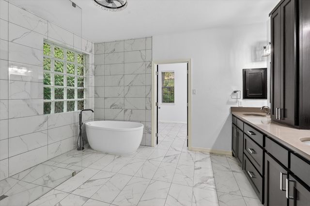 1501 Wyndmere Drive, Desoto, TX 75115