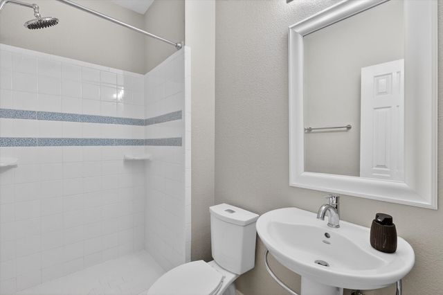 1501 Wyndmere Drive, Desoto, TX 75115