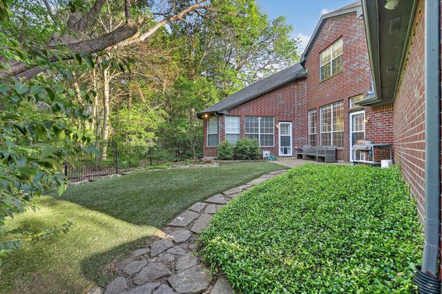 1501 Wyndmere Drive, Desoto, TX 75115