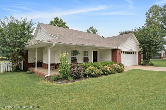 16 Nixon Road, Lavaca, AR 72941