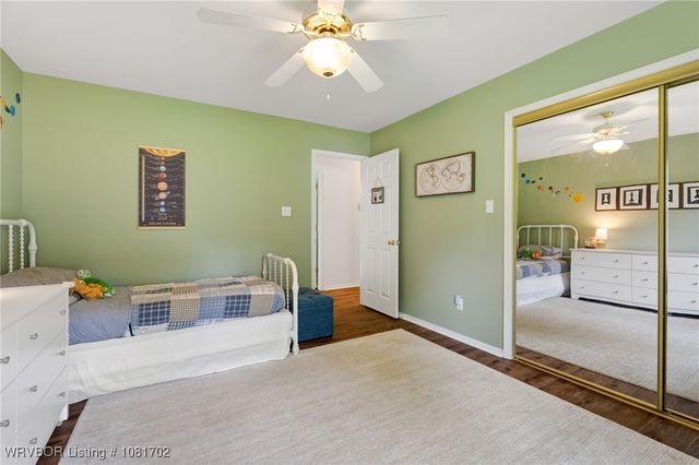 16 Nixon Road, Lavaca, AR 72941