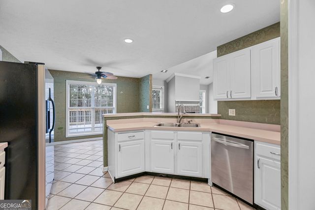 166 Lakemont Drive, Lagrange, GA 30240