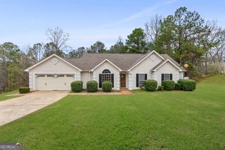 166 Lakemont Drive, Lagrange, GA 30240