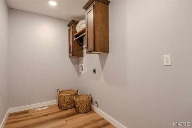 12301 County Road 4037, Holts Summit, MO 65043