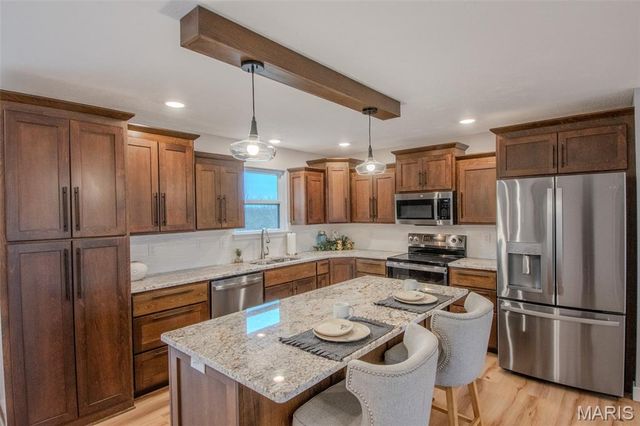 12301 County Road 4037, Holts Summit, MO 65043