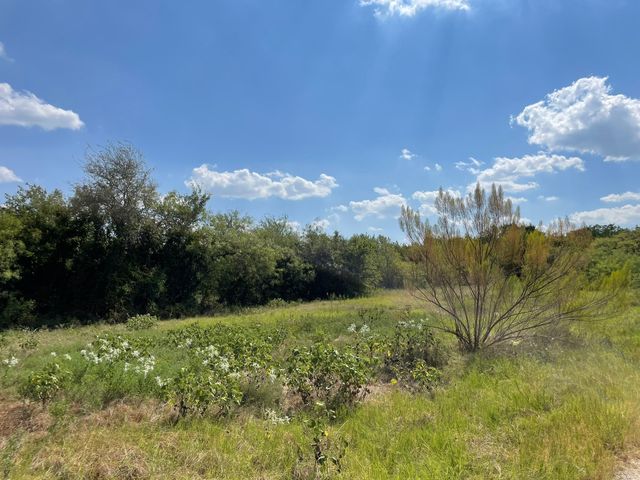 10832 County Road 1020, Burleson, TX 76028