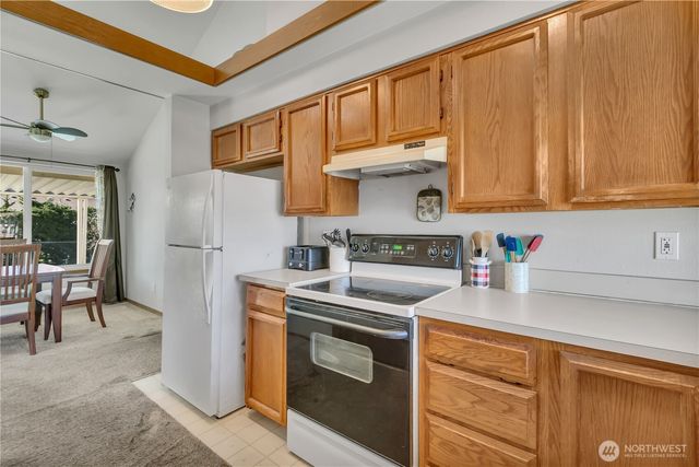 126 117th Street E, Tacoma, WA 98445