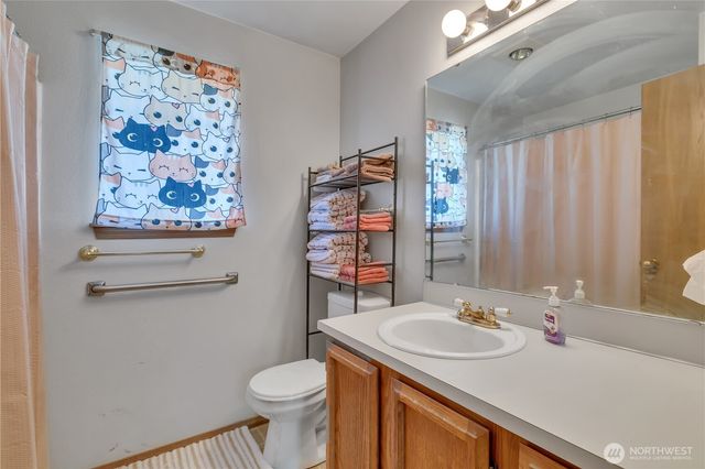 126 117th Street E, Tacoma, WA 98445