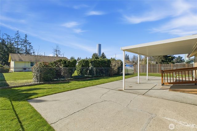 126 117th Street E, Tacoma, WA 98445