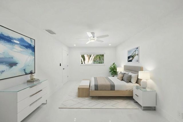 979 NW 8th Street, Boca Raton, FL 33486