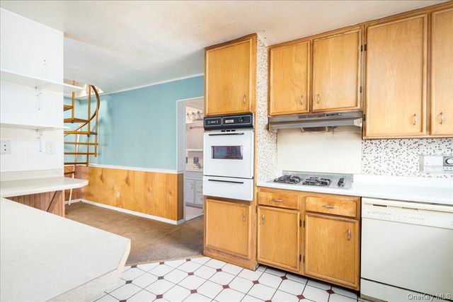 7918 149th Avenue, Howard Beach, NY 11414