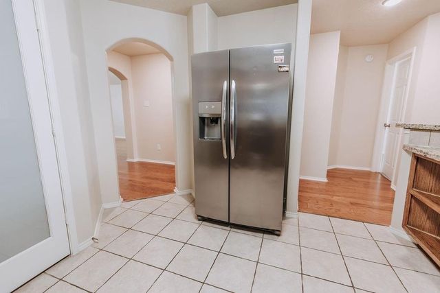 11818 Canyon Falls Drive, Tomball, TX 77375