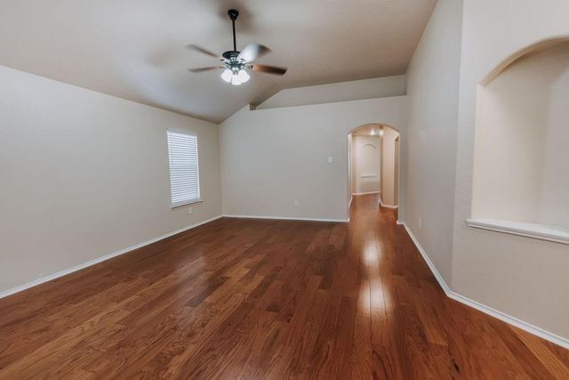 11818 Canyon Falls Drive, Tomball, TX 77375