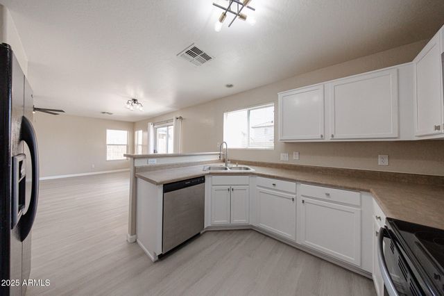 65 N 224TH Lane, Buckeye, AZ 85326