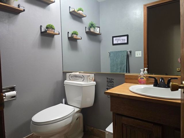 1208 Roxbury Circle, Rockford, IL 61107