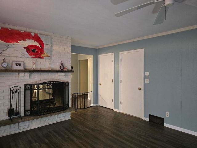 1208 Roxbury Circle, Rockford, IL 61107