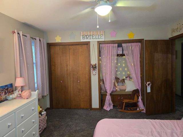 1208 Roxbury Circle, Rockford, IL 61107