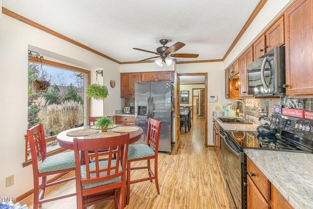 89 Mount Pleasant Lane, Manson, NC 27553