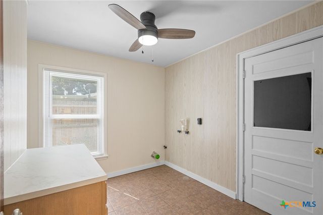 1003 Fern Lane, Victoria, TX 77904