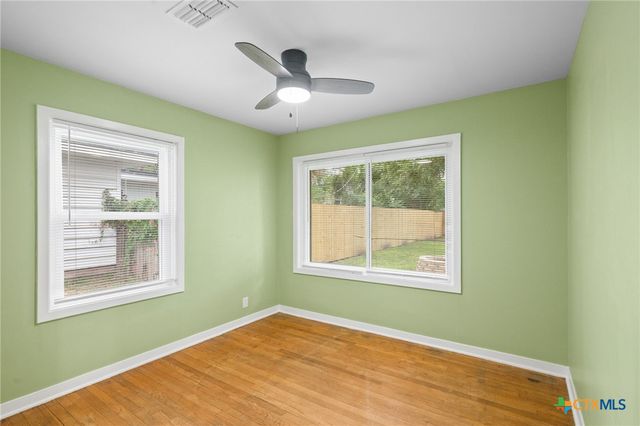 1003 Fern Lane, Victoria, TX 77904