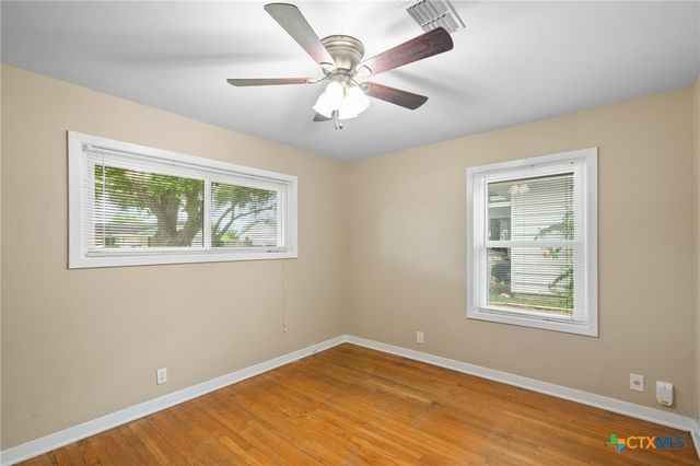 1003 Fern Lane, Victoria, TX 77904