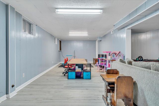 727 Plantation CIR, Roanoke, VA 24019