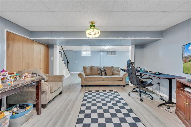 727 Plantation CIR, Roanoke, VA 24019