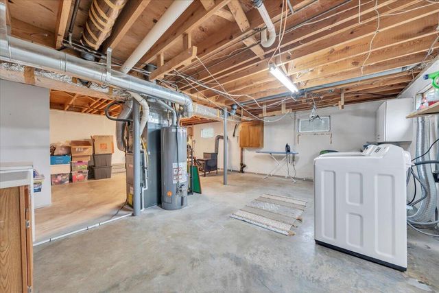 727 Plantation CIR, Roanoke, VA 24019