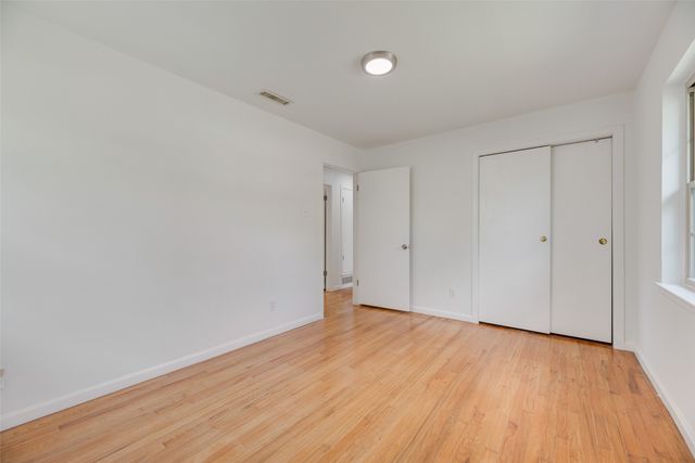 10038 Mesita Drive, Dallas, TX 75217