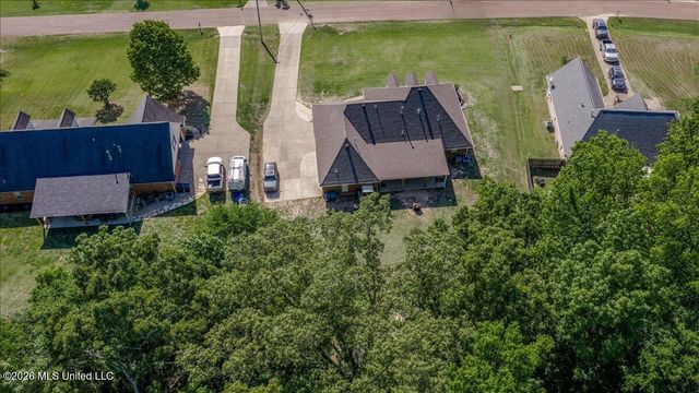 3686 Rhett Butler Drive, Hernando, MS 38632