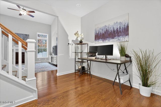 8A Macoun Drive, Halfmoon, NY 12065