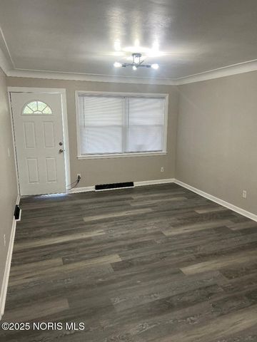 2919 Chestnut Street, Toledo, OH 43608