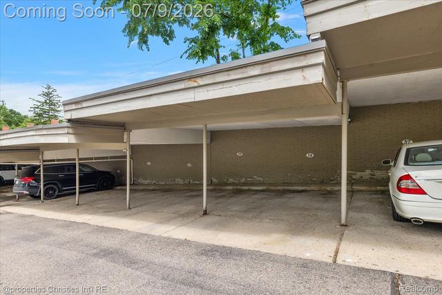 1113 N Old Woodward Avenue 34, Birmingham, MI 48009