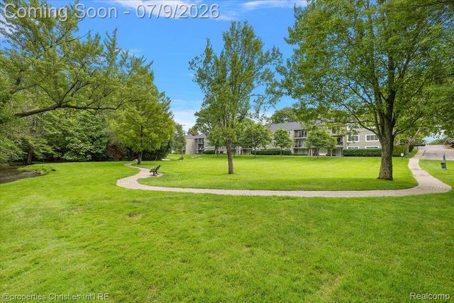 1113 N Old Woodward Avenue 34, Birmingham, MI 48009