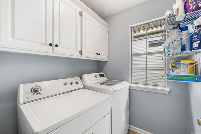11805 Shady Ridge Drive, Little Rock, AR 72211