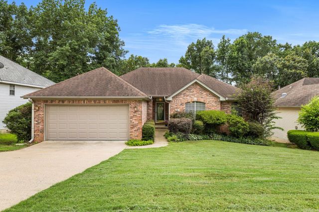 11805 Shady Ridge Drive, Little Rock, AR 72211