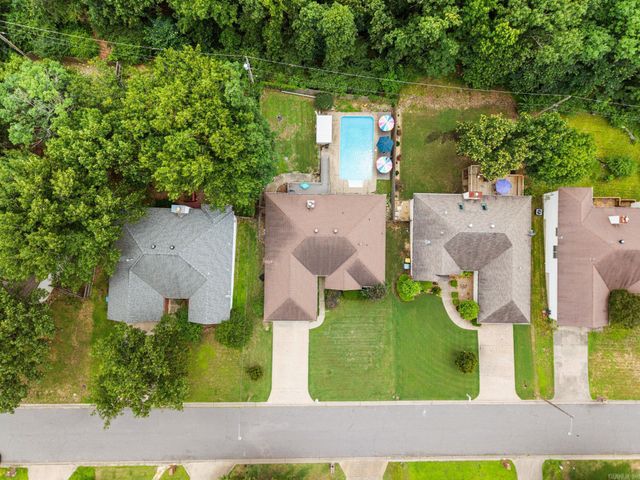 11805 Shady Ridge Drive, Little Rock, AR 72211