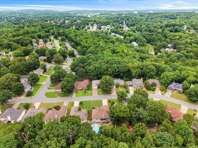 11805 Shady Ridge Drive, Little Rock, AR 72211
