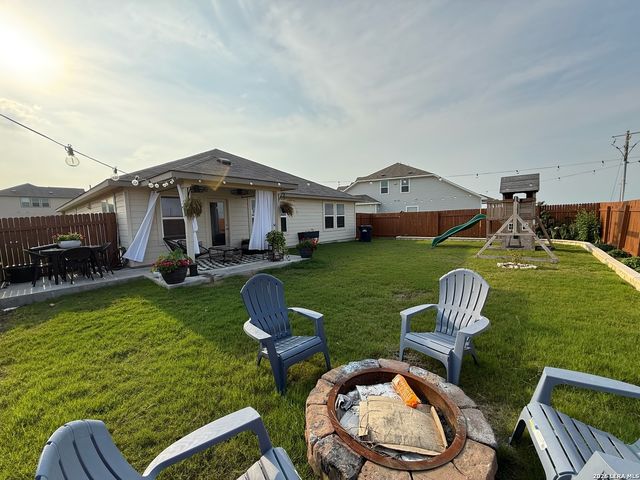 206 Santo Spirit Rd, Hutto, TX 78634