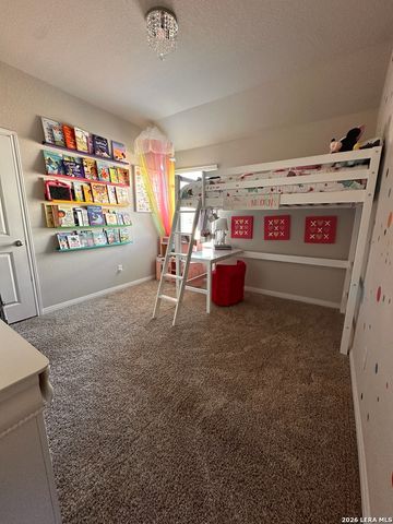 206 Santo Spirit Rd, Hutto, TX 78634