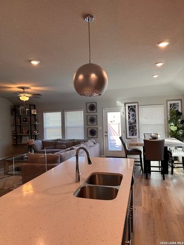206 Santo Spirit Rd, Hutto, TX 78634