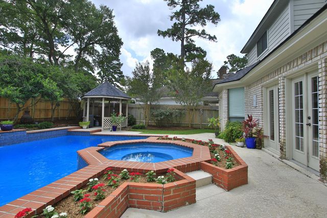 9714 Fenchurch Drive, Spring, TX 77379