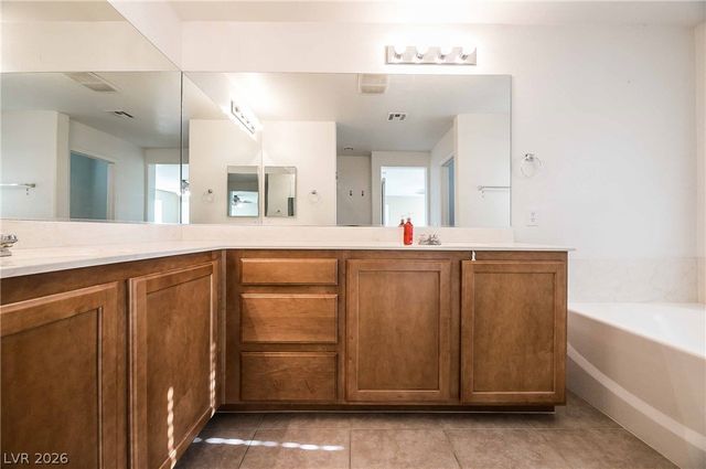 7956 KELBURN HILL Street, Las Vegas, NV 89131