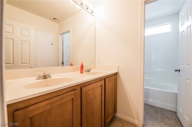 7956 KELBURN HILL Street, Las Vegas, NV 89131